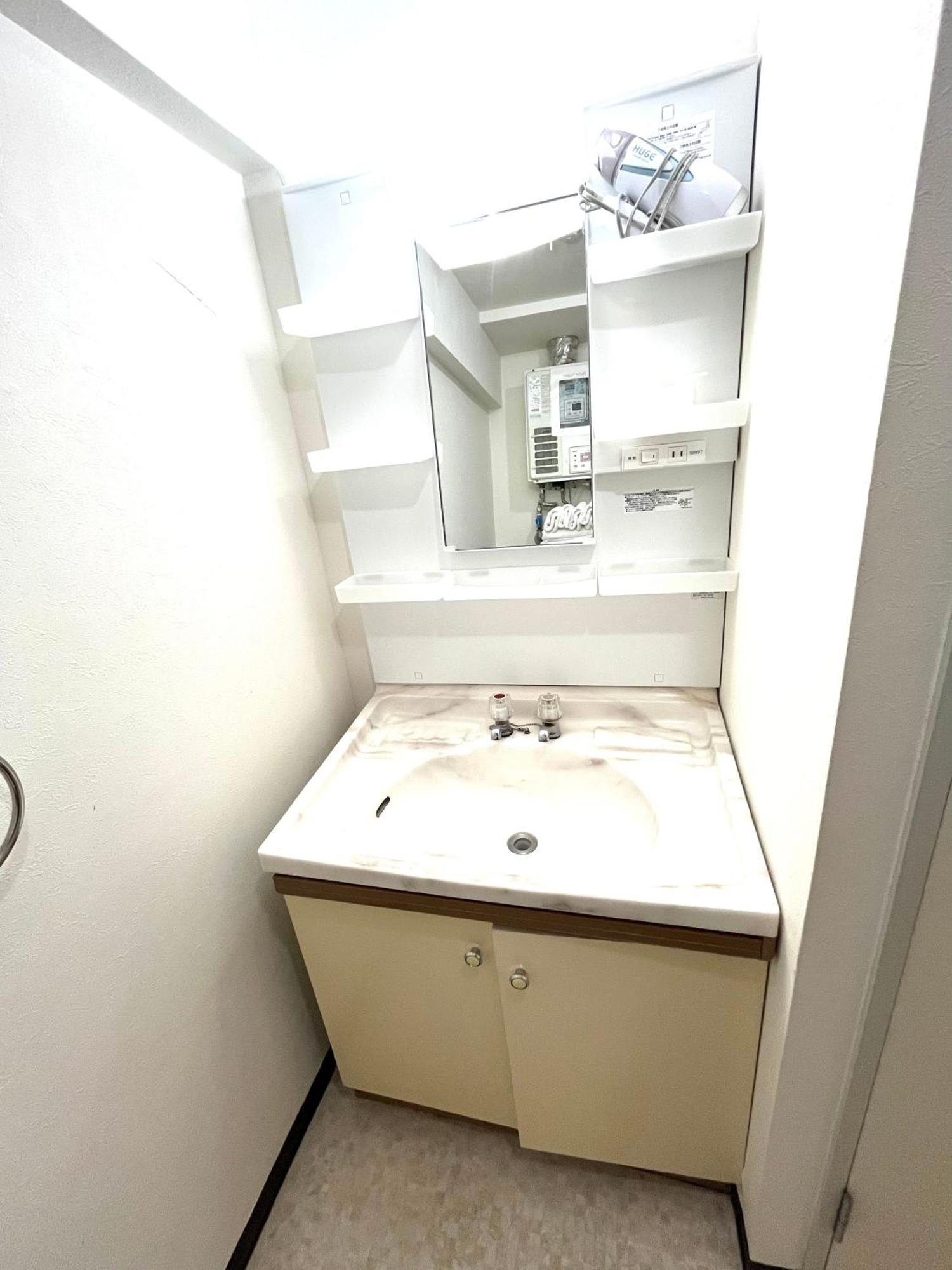 Ferienwohnung M88303スーペリアルーム最大7名 東本願寺駅前 すすきのエリア 観光食事好立地 Sapporo Exterior foto